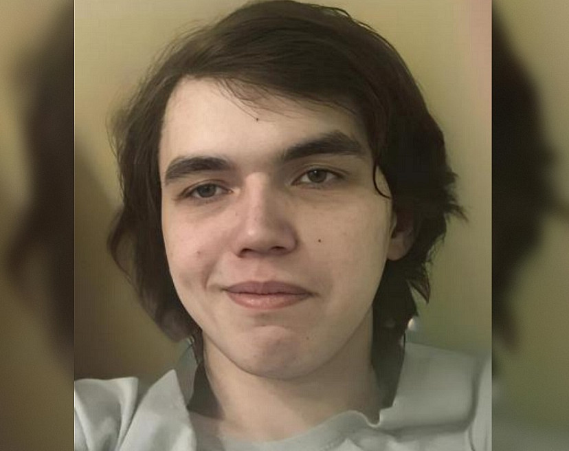 В Саратове пропал 18-летний парень в чёрном